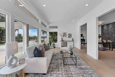 Living - 20540 N Davis Rd, Lodi, CA 95242 photo 6 of 7