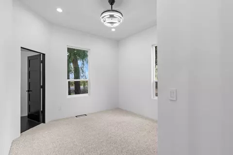 Bedroom - 20540 N Davis Rd, Lodi, CA 95242 photo 3 of 10