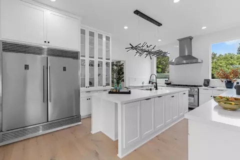 Kitchen - 20540 N Davis Rd, Lodi, CA 95242 photo 1 of 4