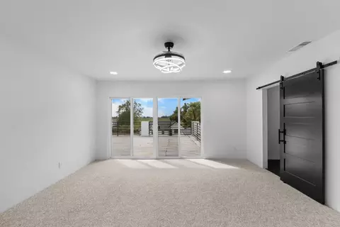 Bedroom - 20540 N Davis Rd, Lodi, CA 95242 photo 6 of 10