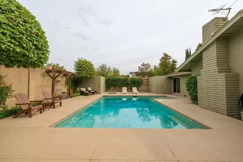 Exterior - 505 Avanel Dr, Modesto, CA 95356 photo 20 of 30