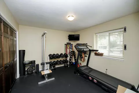 Bedroom - 505 Avanel Dr, Modesto, CA 95356 photo 6 of 6