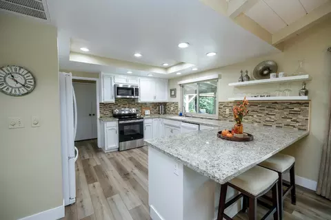 Kitchen - 505 Avanel Dr, Modesto, CA 95356 photo 1 of 8