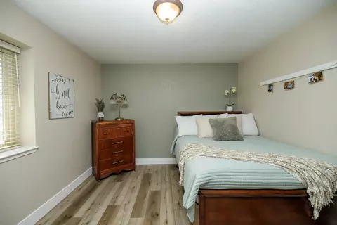 Bedroom - 505 Avanel Dr, Modesto, CA 95356 photo 5 of 6