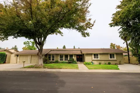 Exterior - 505 Avanel Dr, Modesto, CA 95356 photo 2 of 30