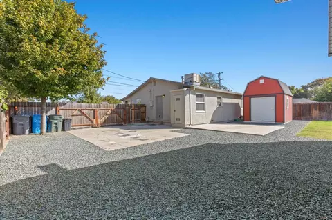 1860 15th St, Olivehurst, CA 95961 photo 43