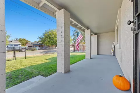 1860 15th St, Olivehurst, CA 95961 photo 41