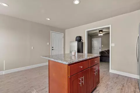 1860 15th St, Olivehurst, CA 95961 photo 23