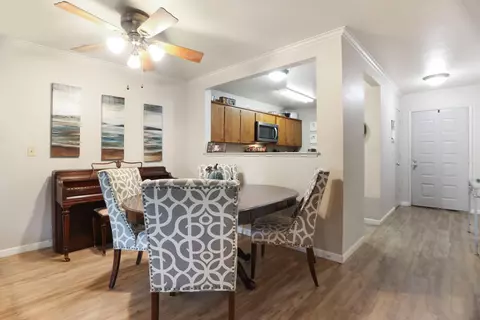 Dining - 2400 Eilers Ln #1703, Lodi, CA 95242 photo 2 of 4
