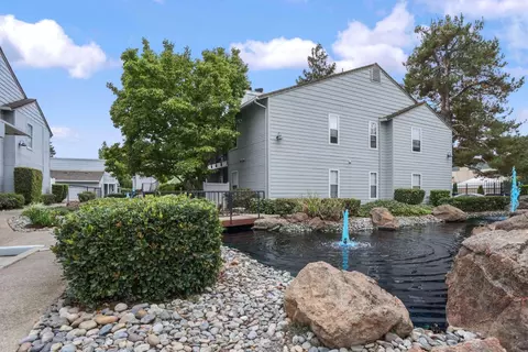 Exterior - 2400 Eilers Ln #1703, Lodi, CA 95242 photo 8 of 9
