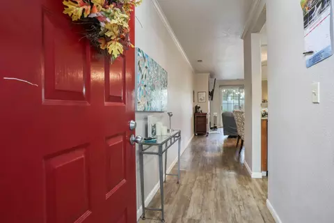 Entry Way - 2400 Eilers Ln #1703, Lodi, CA 95242 photo 2 of 3