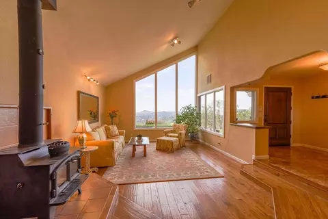 Living - 13420 Mesa Dr, Grass Valley, CA 95949 photo 1 of 3