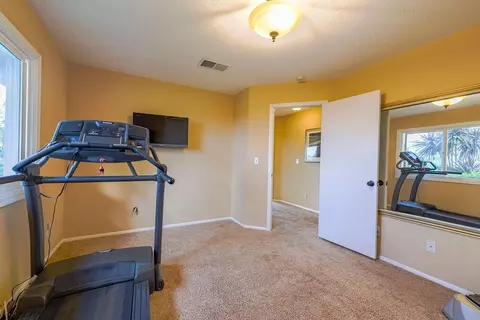 Bedroom - 13420 Mesa Dr, Grass Valley, CA 95949 photo 1 of 4