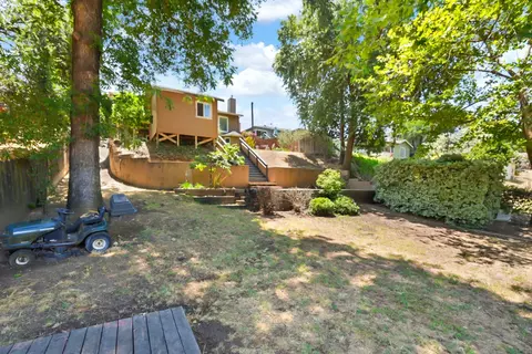 Exterior - 1625 River Rd, Modesto, CA 95351 photo 19 of 20