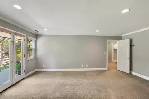 Bedroom - 1625 River Rd, Modesto, CA 95351 photo 1 of 2
