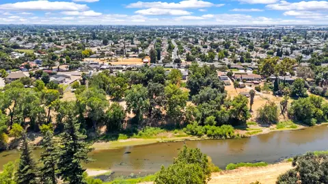 View/Area - 1625 River Rd, Modesto, CA 95351 photo 6 of 7