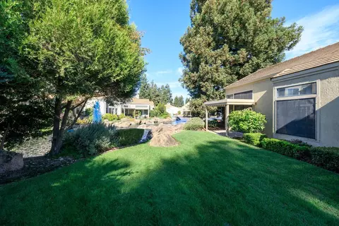 Exterior - 1005 Copper Bridge Ct, Modesto, CA 95355 photo 9 of 13