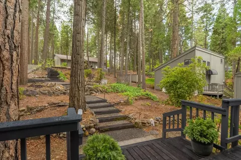 723 Larkspur Ln, Murphys, CA 95247 photo 3