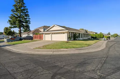 1 Butterwick Ct, Sacramento, CA 95838