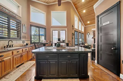 Kitchen - 6030 Stony Creek Rd, Jackson, CA 95642 photo 2 of 6