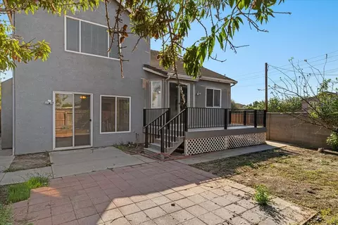 Exterior - 4333 Peninsula Dr, Modesto, CA 95356 photo 12 of 14