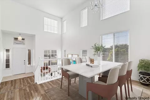 Dining - 4333 Peninsula Dr, Modesto, CA 95356 photo 1 of 2