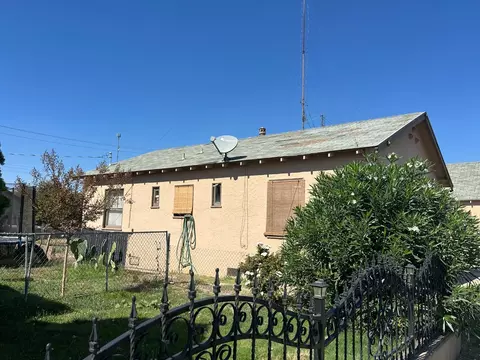 539 4th St, Gustine, CA 95322 photo 2
