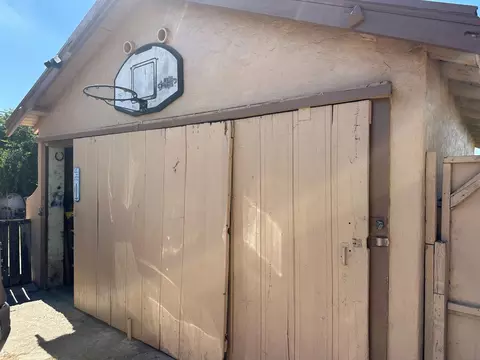 539 4th St, Gustine, CA 95322 photo 3