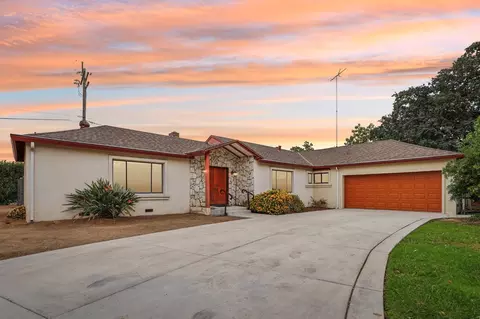 1896 Geneva Pl, Sacramento, CA 95825