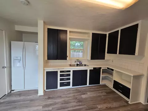 Kitchen - 334 Semple St, Modesto, CA 95354 photo 3 of 3