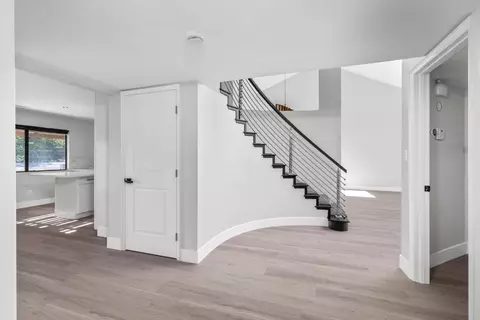 Entry Way - 29879 S Chrisman Rd, Tracy, CA 95304 photo 2 of 5