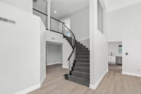 Entry Way - 29879 S Chrisman Rd, Tracy, CA 95304 photo 3 of 5