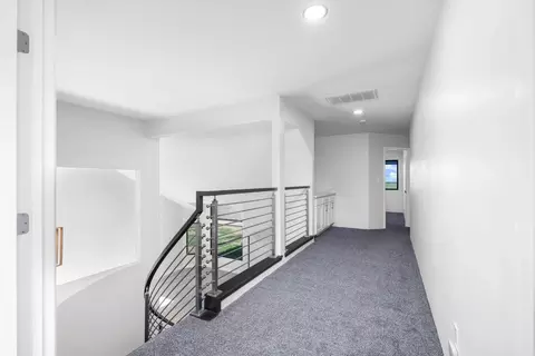 Entry Way - 29879 S Chrisman Rd, Tracy, CA 95304 photo 5 of 5