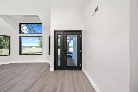 Entry Way - 29879 S Chrisman Rd, Tracy, CA 95304 photo 1 of 5