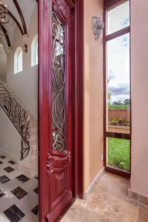 Entry Way - 21190 E Acampo Rd, Clements, CA 95227 photo 1 of 8