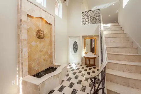 Entry Way - 21190 E Acampo Rd, Clements, CA 95227 photo 3 of 8