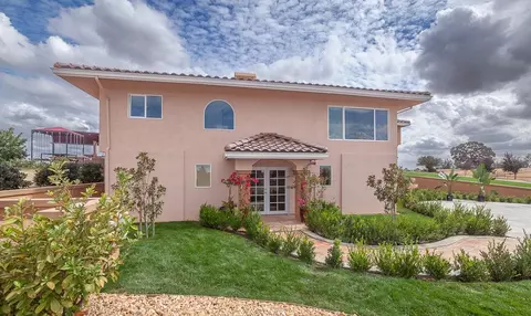 Exterior - 21190 E Acampo Rd, Clements, CA 95227 photo 13 of 16