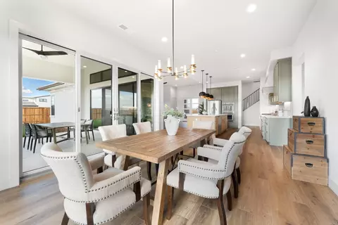 Dining - 5557 Thomson Loop, Davis, CA 95616 photo 3 of 3