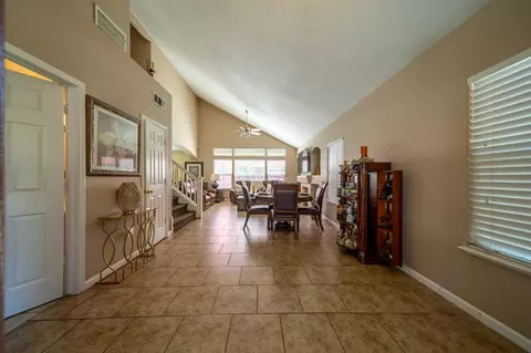 926 Alcoy Dr, Ceres, CA 95307 photo 9