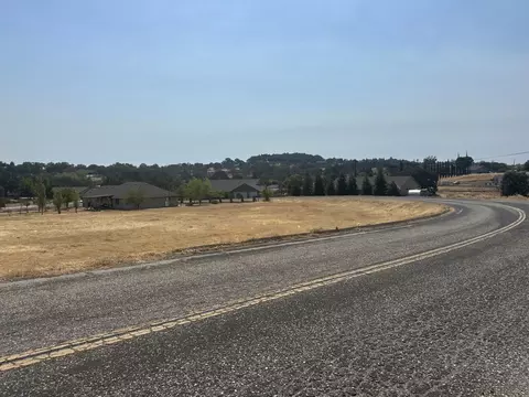 3438 Antonovich Rd, Valley Springs, CA 95252