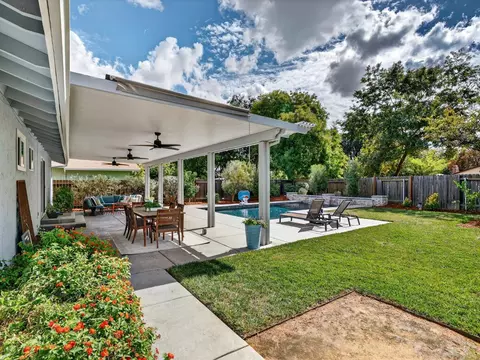 Exterior - 2620 Belmont Dr, Davis, CA 95618 photo 2 of 17