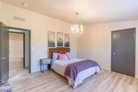 1112 Ladd Rd, Modesto, CA 95356 photo 7