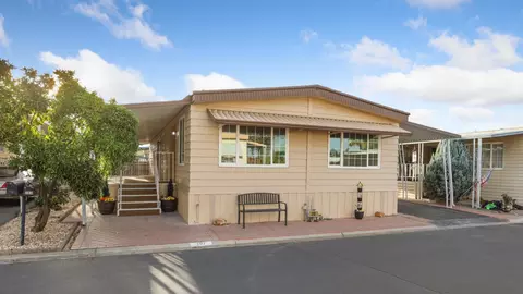 1830 E Yosemite #207, Manteca, CA 95336
