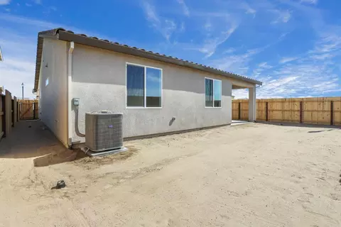 3228 Leo David St, Manteca, CA 95337 photo 12