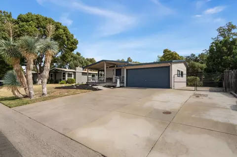 2724 Panay Ct, Carmichael, CA 95608 photo 2