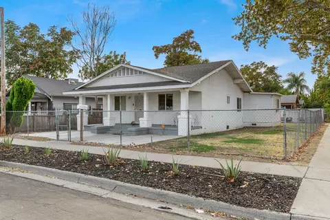 Other - 305 S Madison St, Modesto, CA 95351 photo 2 of 10