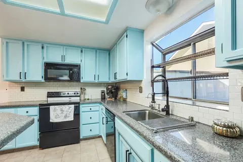 337 Gardner Pl, Lathrop, CA 95330 photo 12