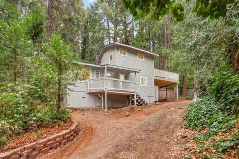 2869 Laurel Dr, Pollock Pines, CA 95726 photo 2