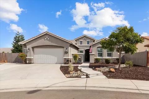 Exterior - 2358 Cloudline Pl, Manteca, CA 95337 photo 2 of 12