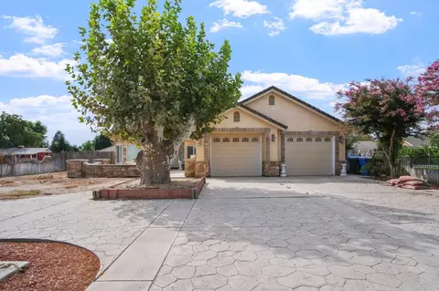 984 E Woodward Ave, Manteca, CA 95337
